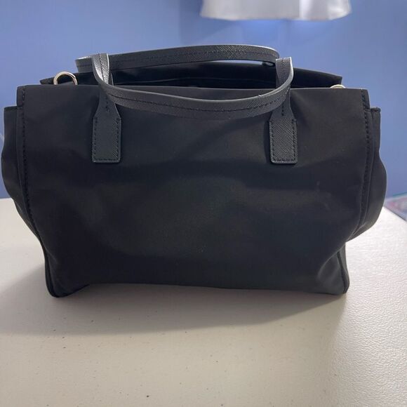 Cute Kate Spade bag! - Picture 2 of 8